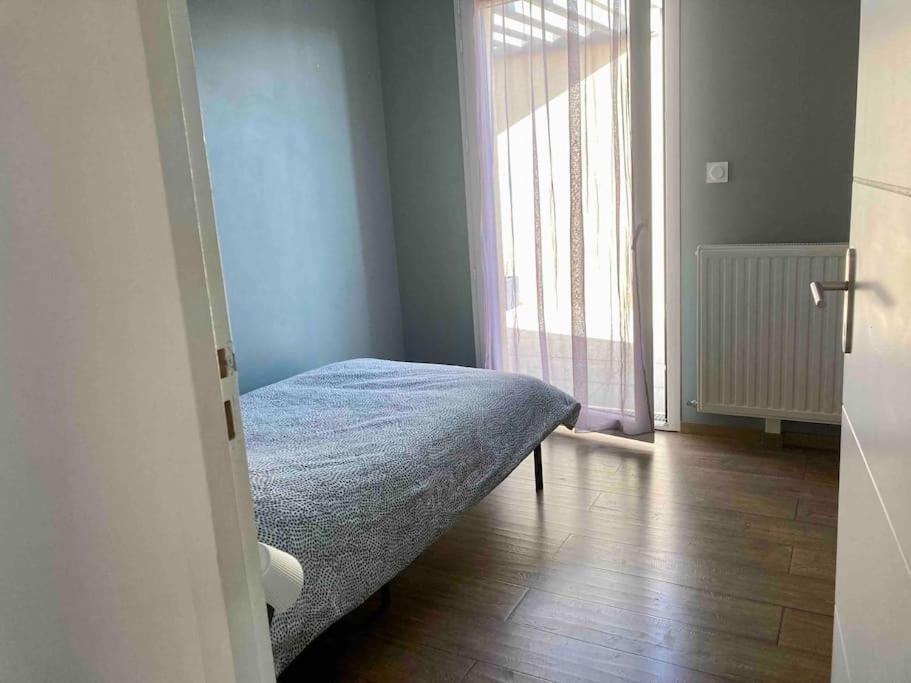 Quai Sud - Gare, 100 M2, Parking, Wifi, Superette, Lave Linge Apartment Angers Exterior photo
