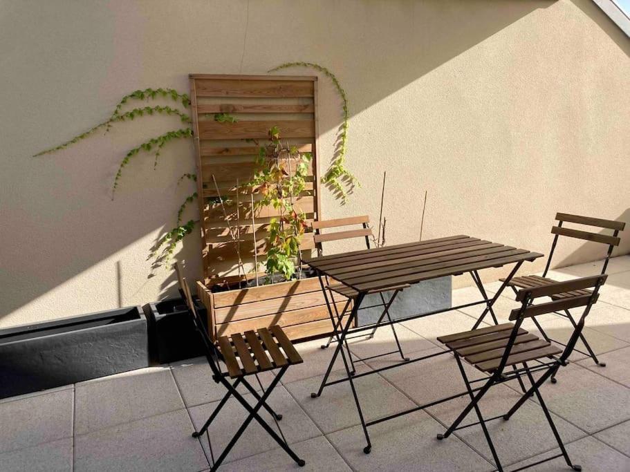 Quai Sud - Gare, 100 M2, Parking, Wifi, Superette, Lave Linge Apartment Angers Exterior photo